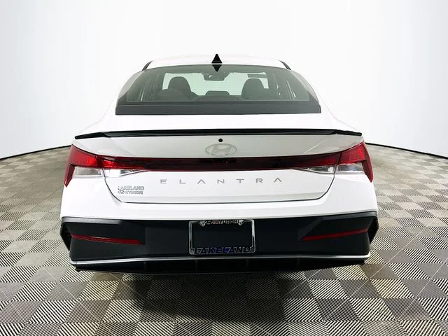 New 2026 Hyundai ELANTRA SEL Sport