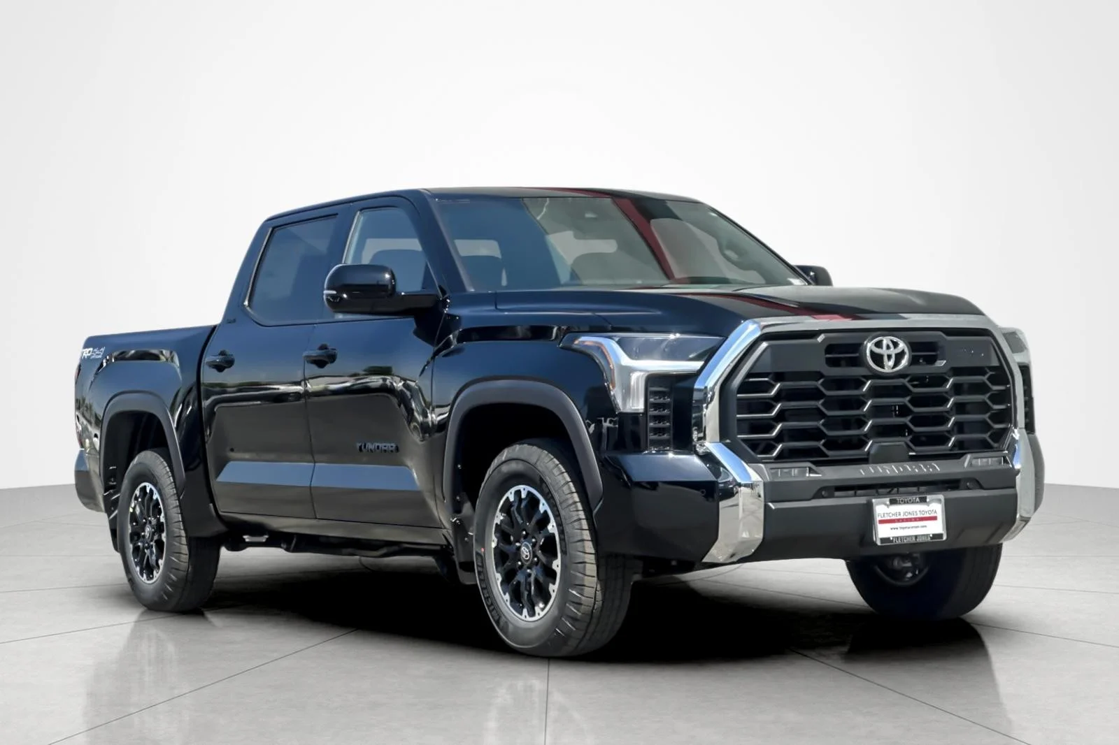 New 2026 Midnight Black Metallic Toyota  SR5 image 7