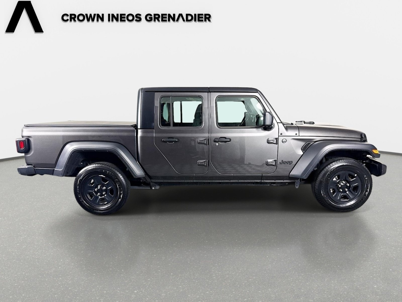 Used 2024 Granite Crystal Metallic Clearcoat Jeep Sport image 4