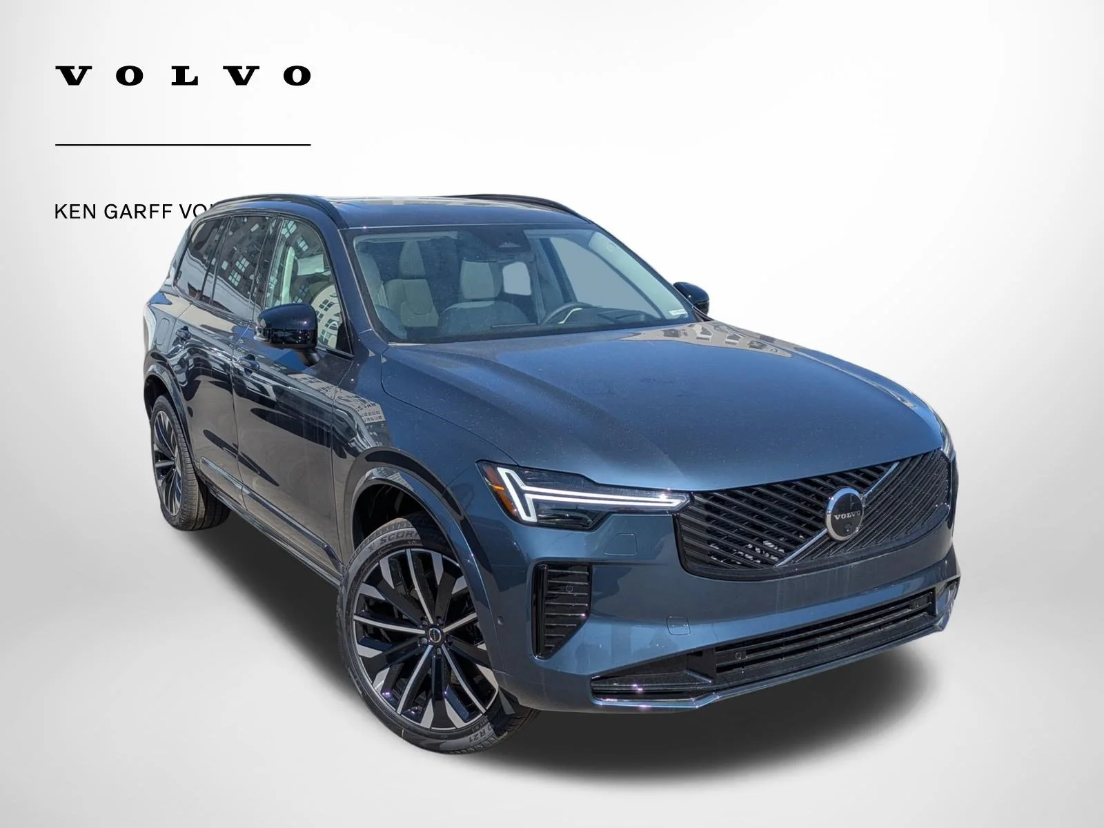 2026 Volvo XC90 B6 Ultra Dark 7-Seater 4WD's photo