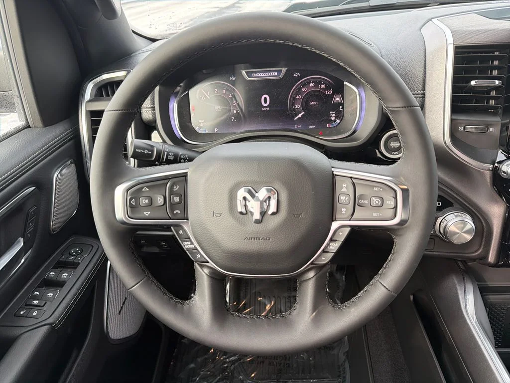 2026 RAM 1500 Laramie - Photo 14
