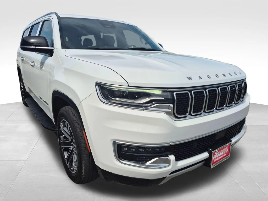 Used 2024 White Jeep Series II image 7
