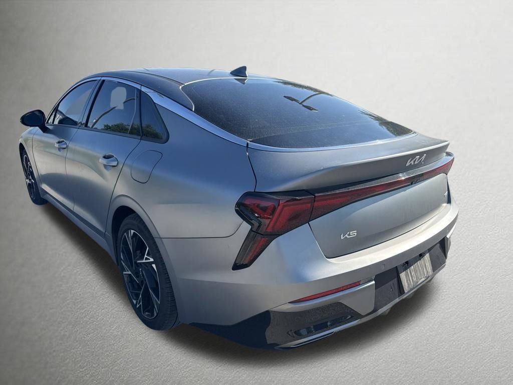Used 2025 Steel Matte Gray Kia GT-Line image 5