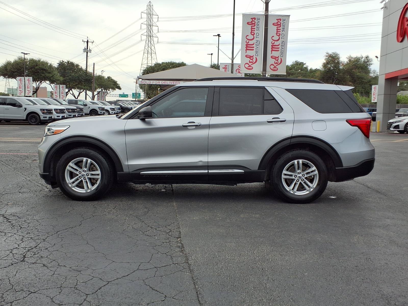 Used 2024 Silver Ford XLT image 8