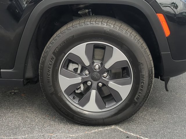 Used 2025 Black Jeep 4xe image 11