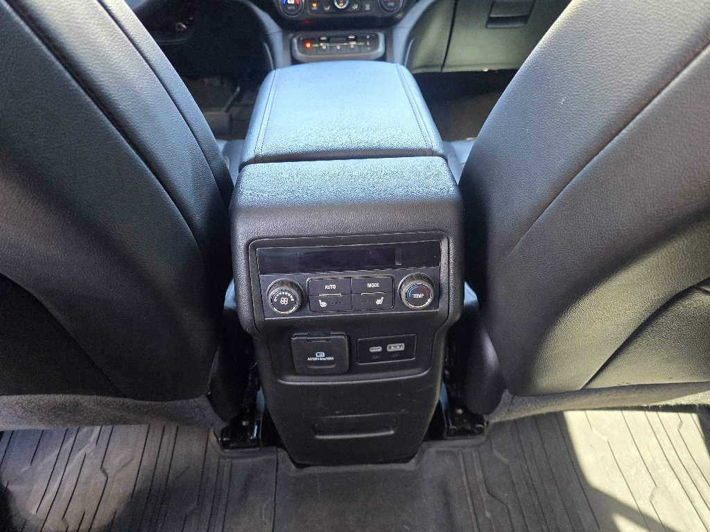 Used 2023 Volcanic Red Tintcoat GMC AT4 image 29