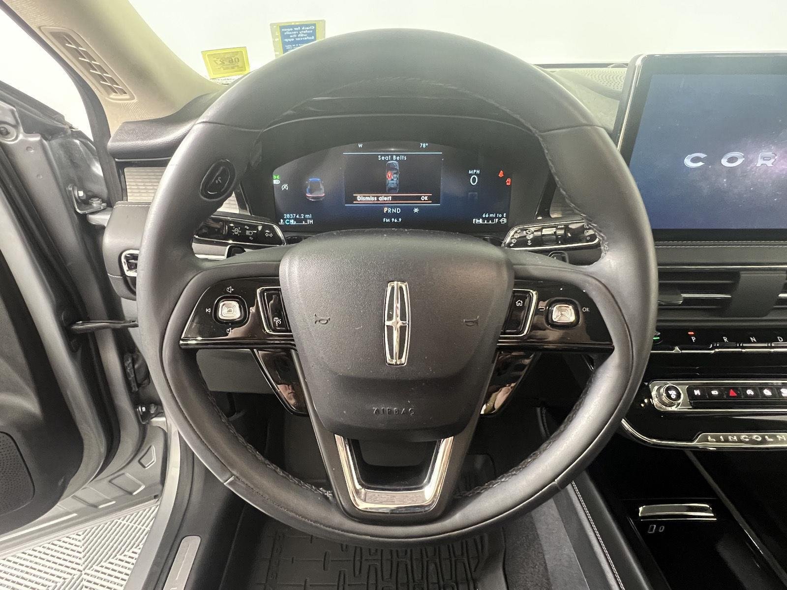 Used 2023 Silver Radiance Lincoln Standard image 13