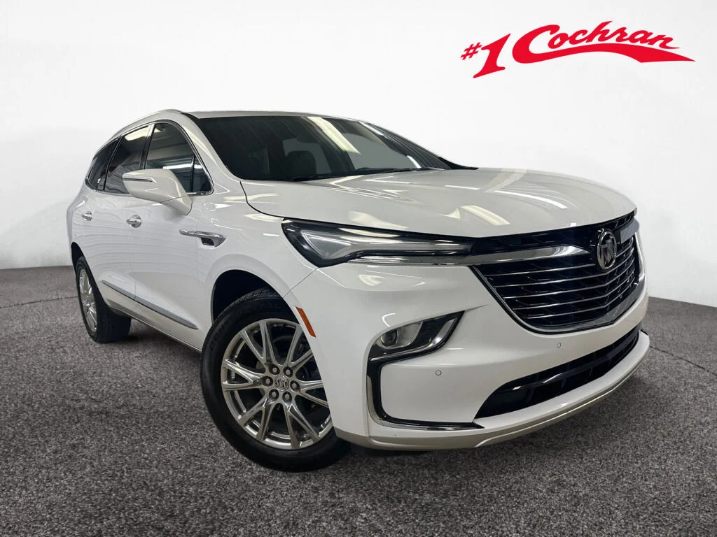 2024 Buick Enclave Essence - Photo 1