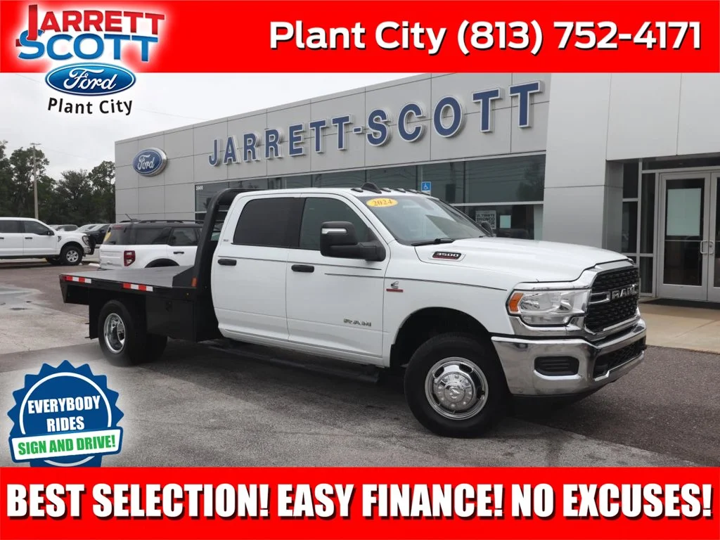 2024 RAM 3500 Chassis Cab SLT