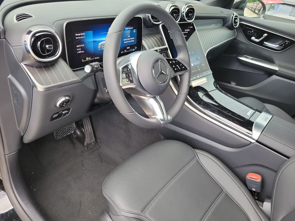 New 2027 Black Mercedes-Benz GLC 300 image 19