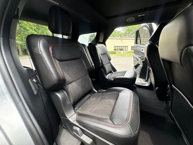 Used 2024 Silver Metallic Ford ST-Line image 27