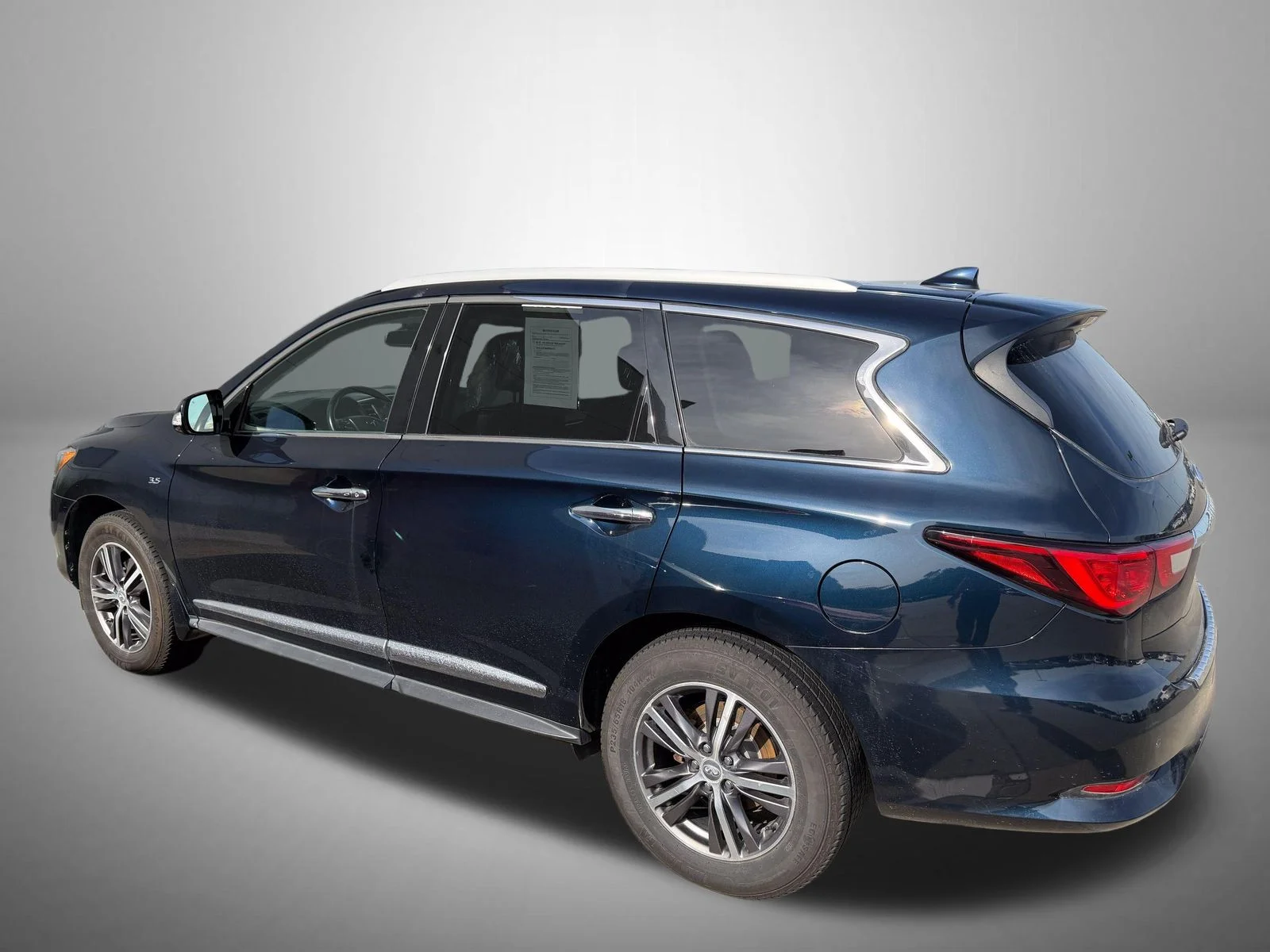 Used 2017 Blue INFINITI Base image 2