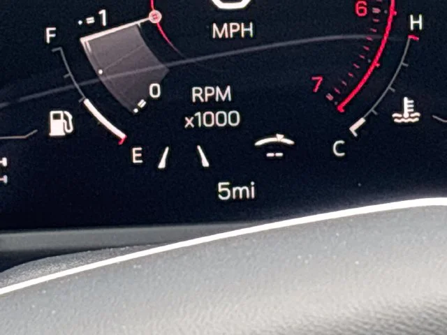 New 2027 Volcanic Red Tintcoat GMC Elevation image 18