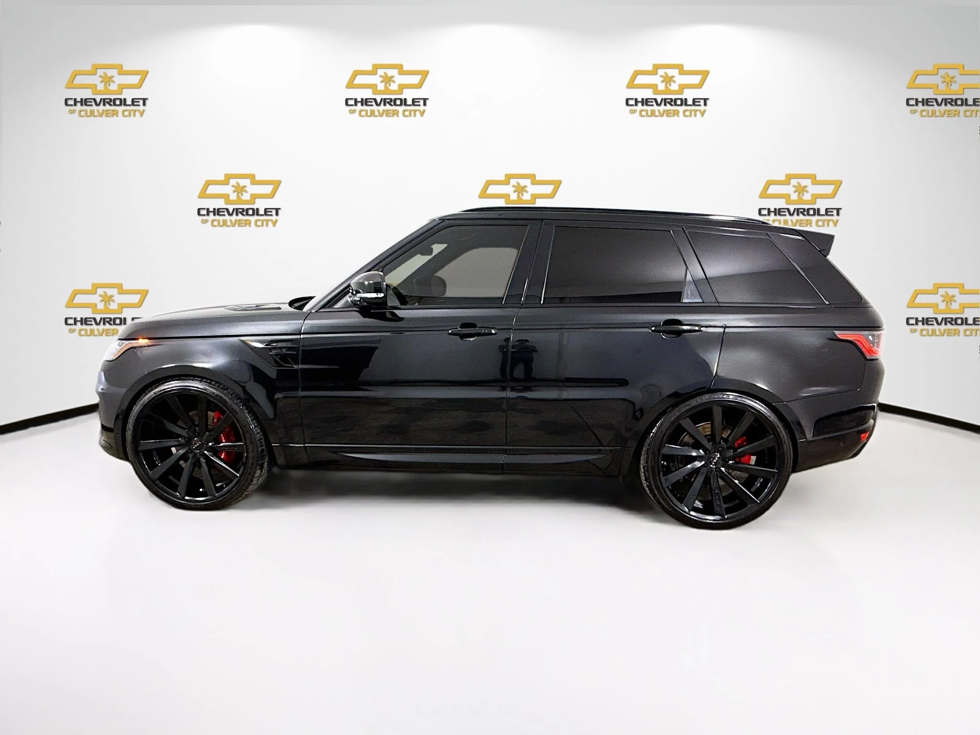 Used 2020  Land Rover HSE Dynamic image 5