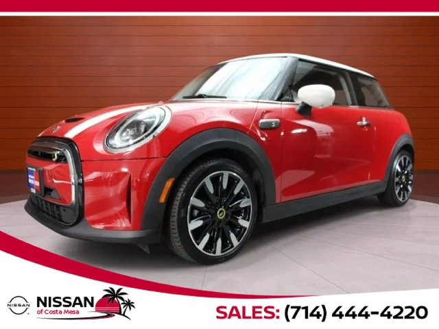 2022 MINI Cooper SE Electric Signature Plus