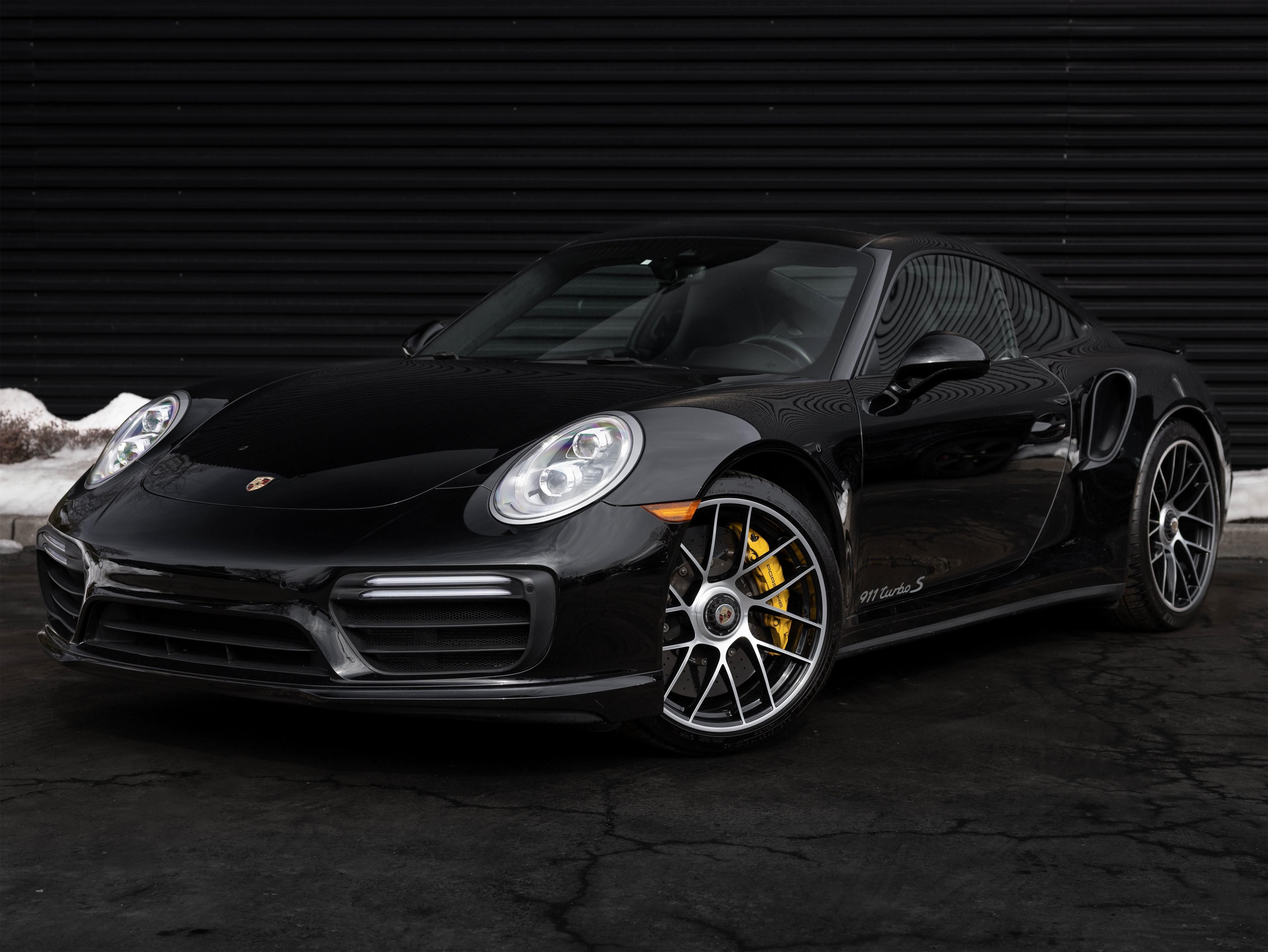 2019 Porsche 911 Turbo S