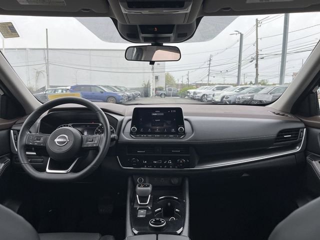 Used 2023 Black Nissan SV image 13