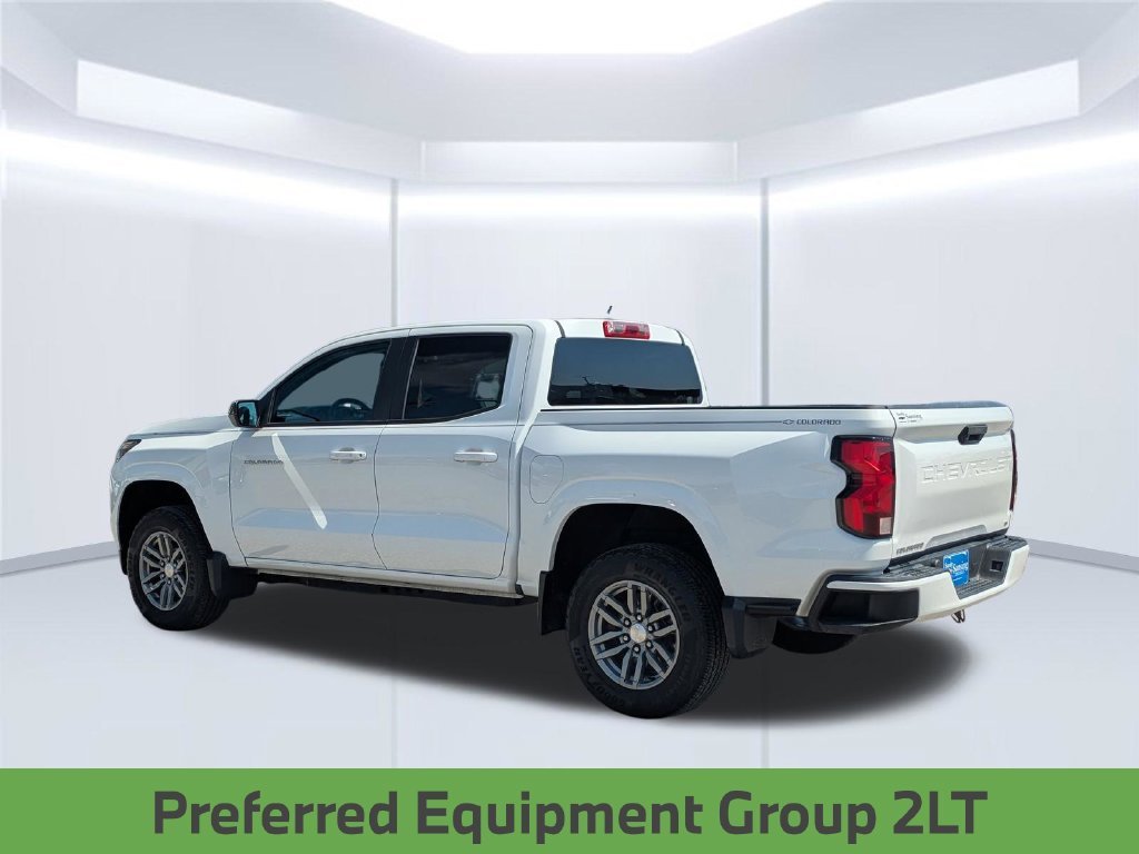 Used 2024 White Chevrolet LT image 4