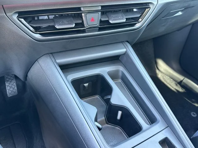 New 2026 Deep Black Pearl Volkswagen 2.0T SE image 42