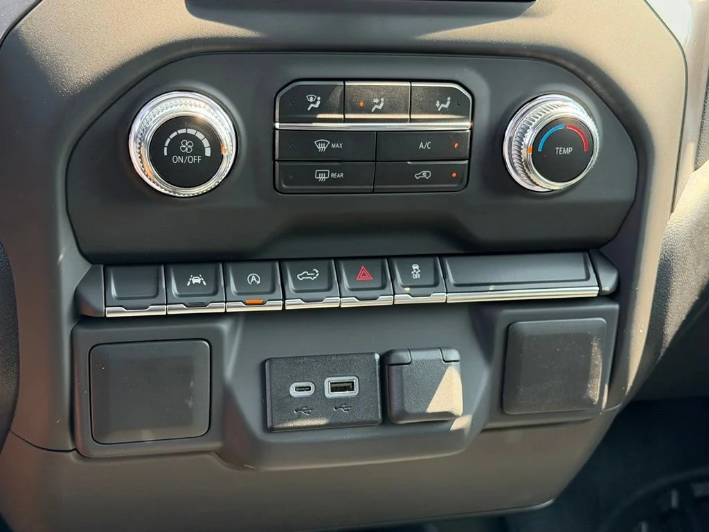 2026 GMC Sierra 1500 Pro - Photo 6