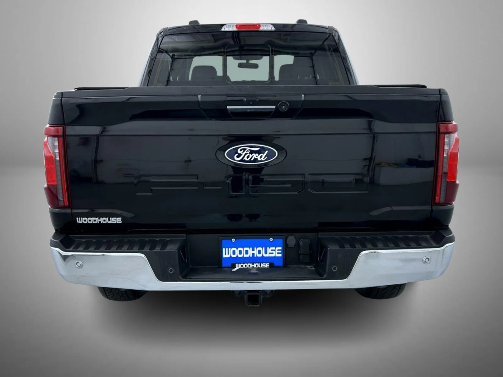 Used 2024 Black Ford XLT image 6