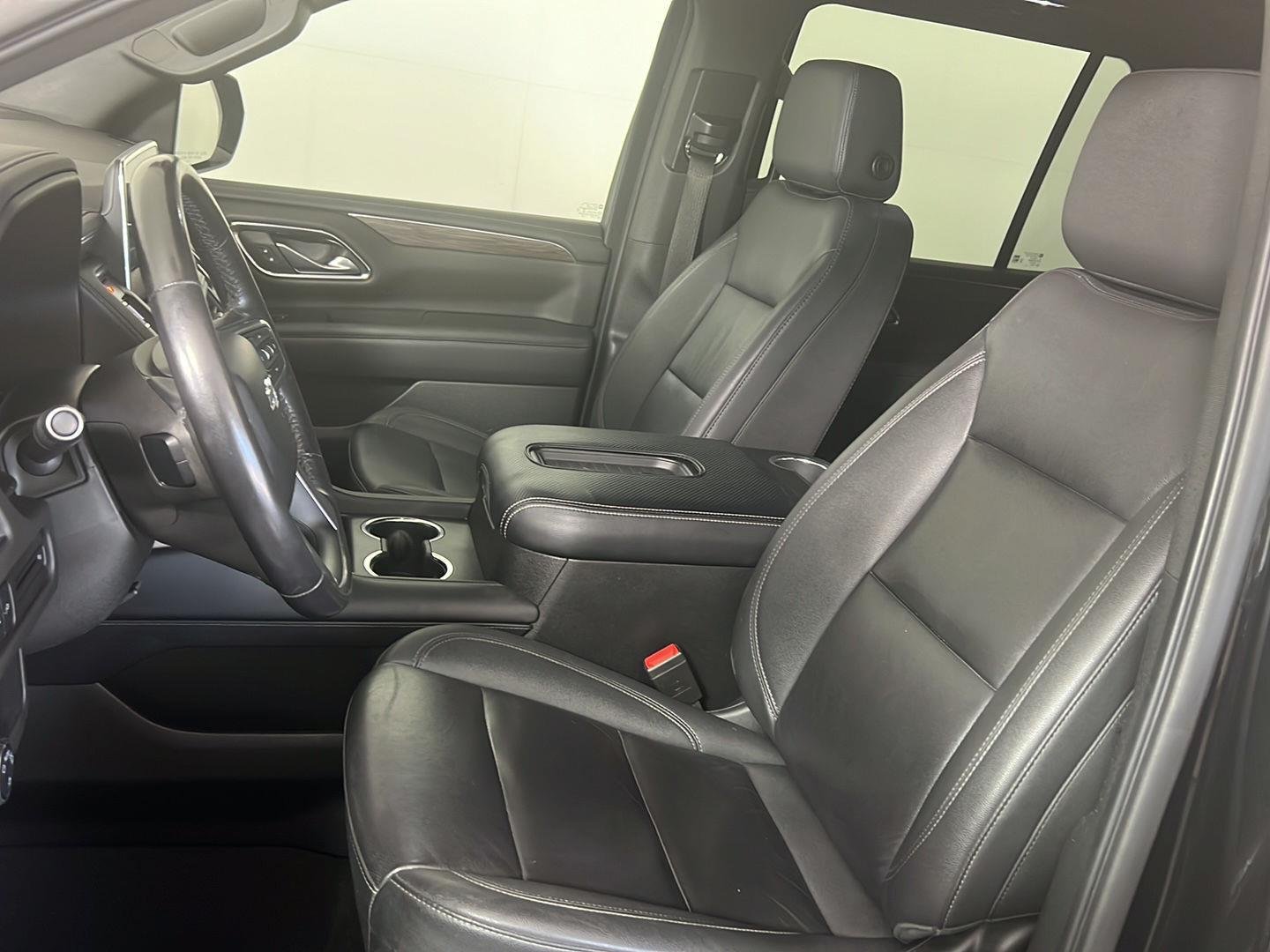 Used 2022 Black Chevrolet Z71 image 10