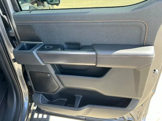 New 2026 Carbonized Gray Metallic Ford Tremor® image 55