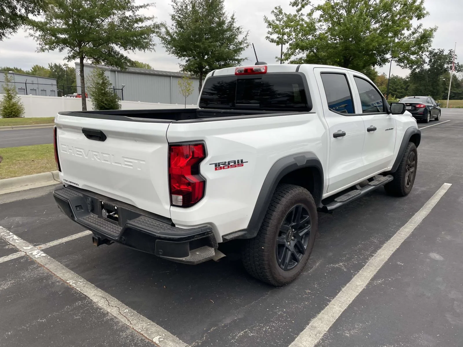 Used 2025 Summit White Chevrolet Trail Boss image 6