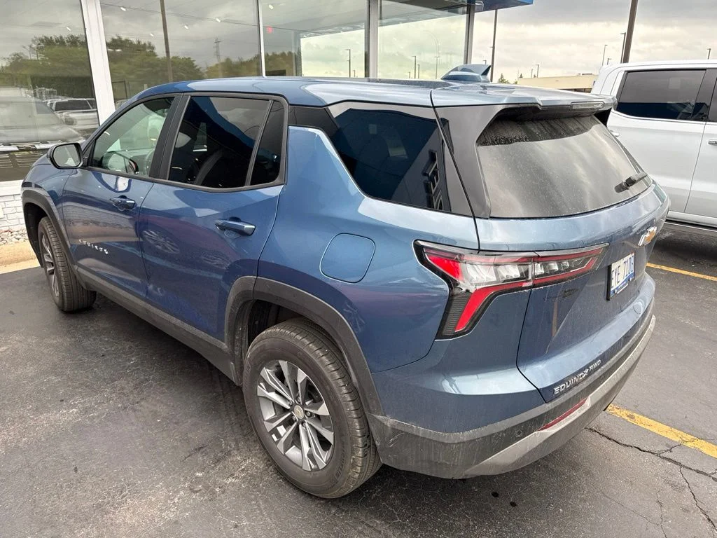 Used 2025 Lakeshore Blue Chevrolet LT image 2