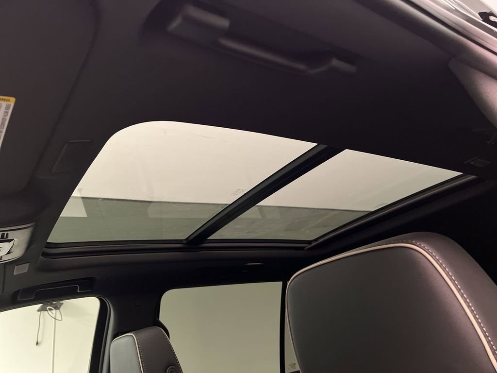 2026 Chevrolet Suburban Premier - Photo 22