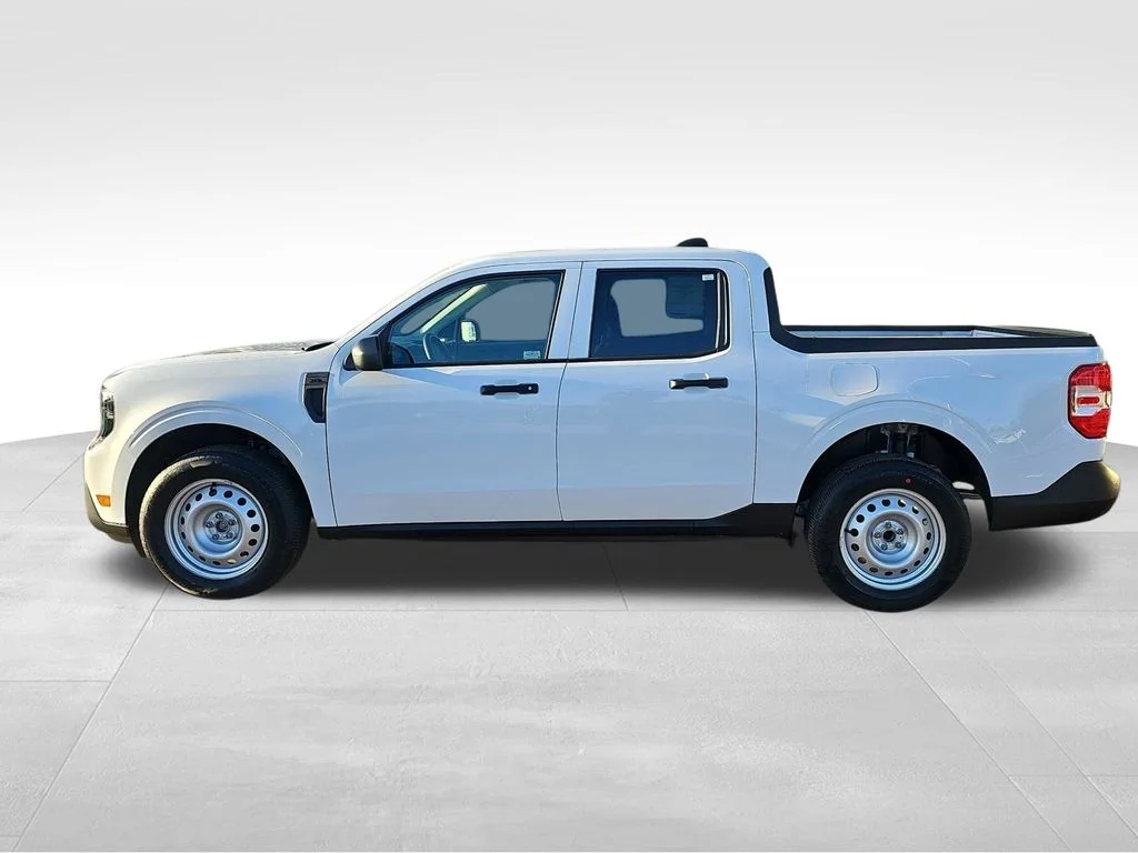 New 2026 Oxford White Ford XL image 6
