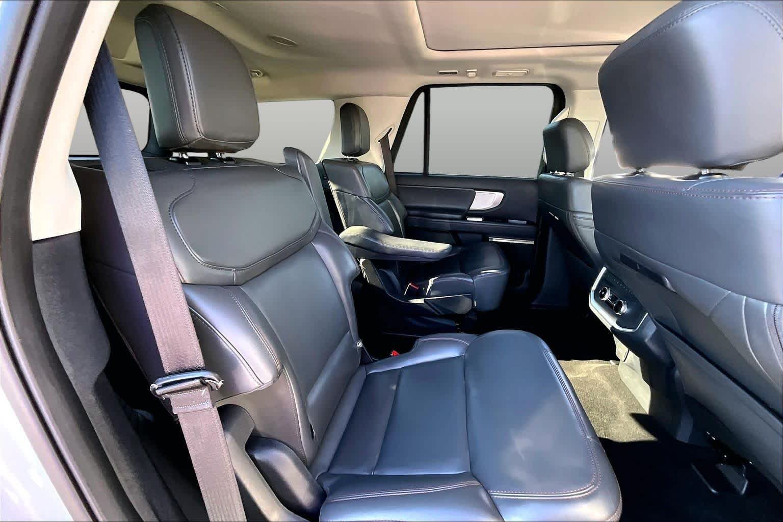Certified Used 2025 Space Silver Ford Active image 20