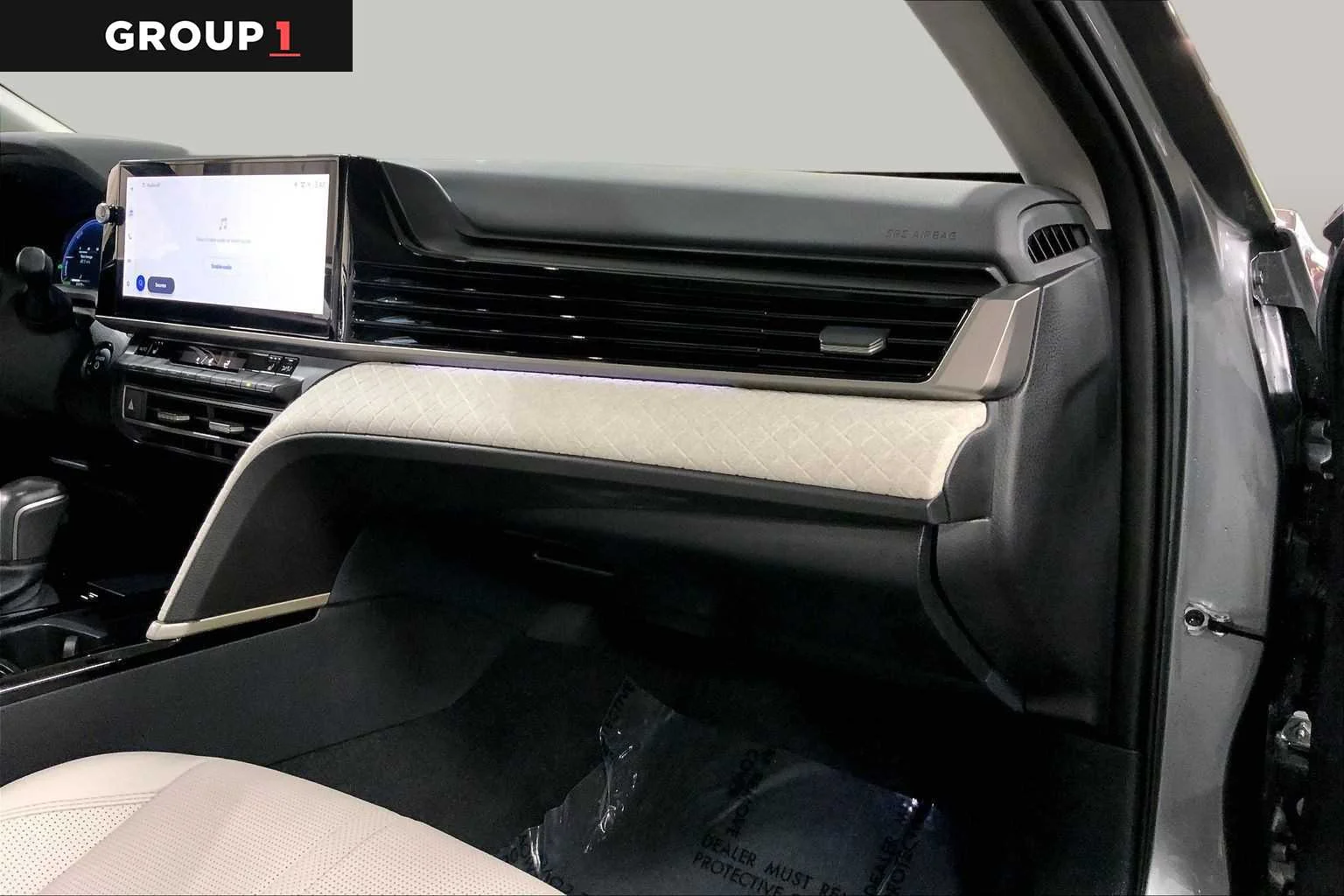 2025 Toyota Camry XLE - Photo 19