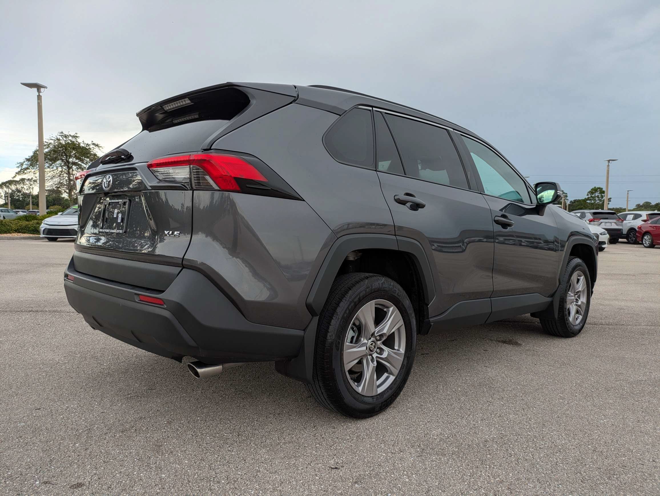 Used 2025 Magnetic Gray Metallic Toyota XLE image 4