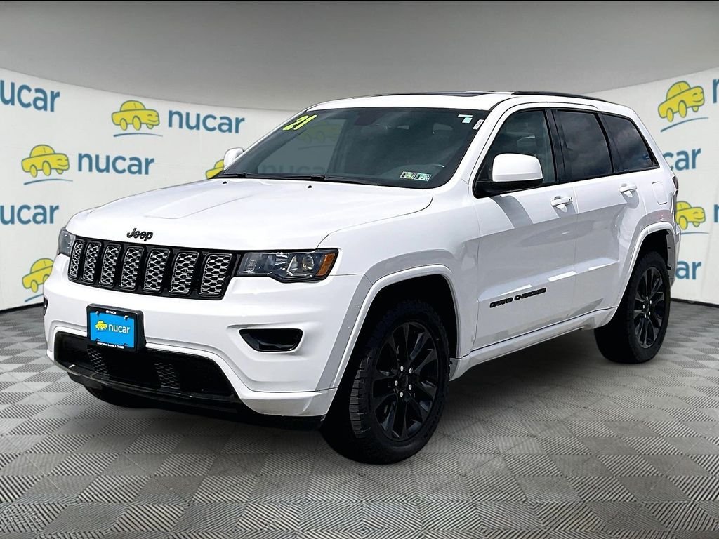 Used 2021 Bright White Clearcoat Jeep Laredo X image 3
