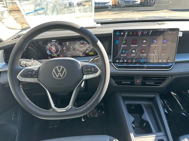 New 2026 Silver Volkswagen 2.0T SE image 23