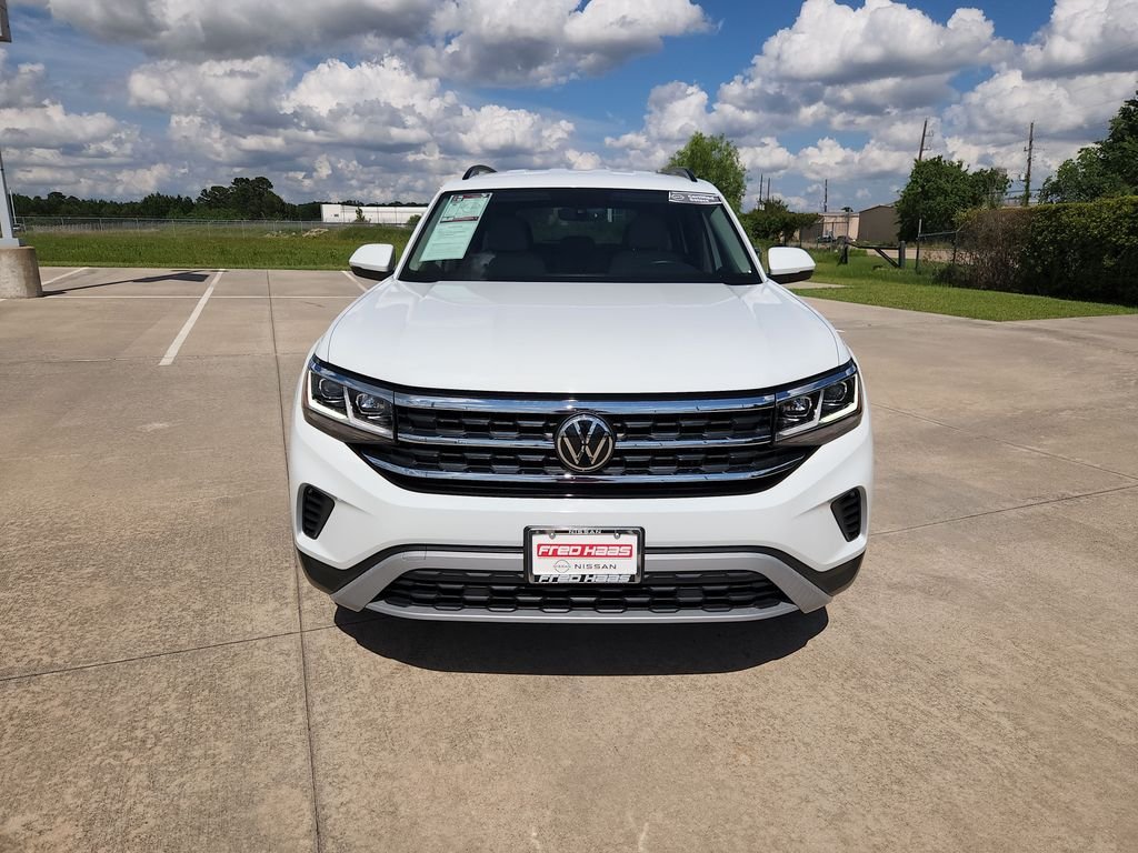 Used 2023 White Volkswagen 2.0T SE image 9