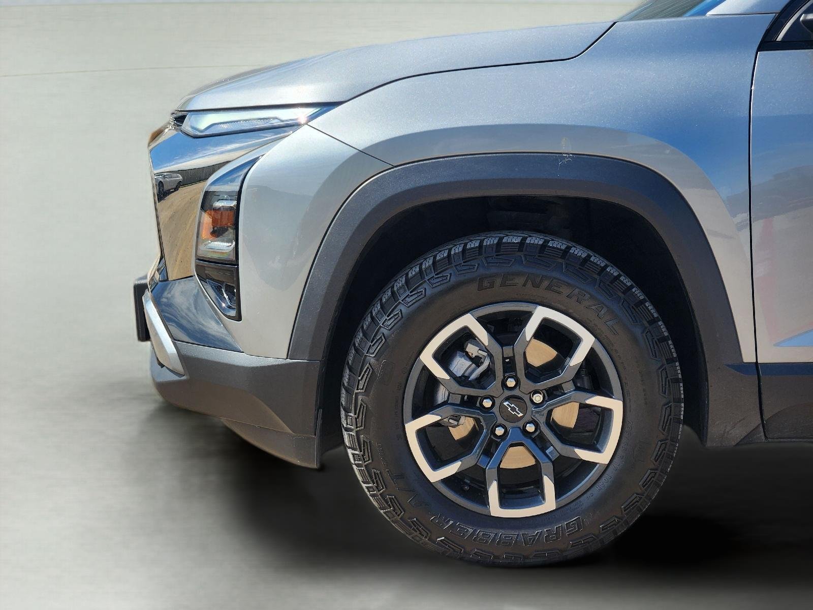 2025 Chevrolet Equinox ACTIV - Photo 9