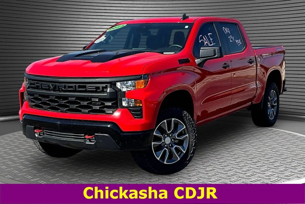2024 Chevrolet Silverado 1500 Custom