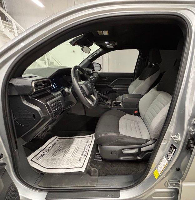 Used 2025 CUTTING EDGE Toyota  image 22