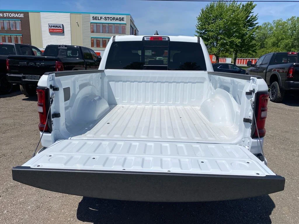 New 2026 Bright White Clear-Coat Exterior Paint RAM Big Horn/Lone Star image 14