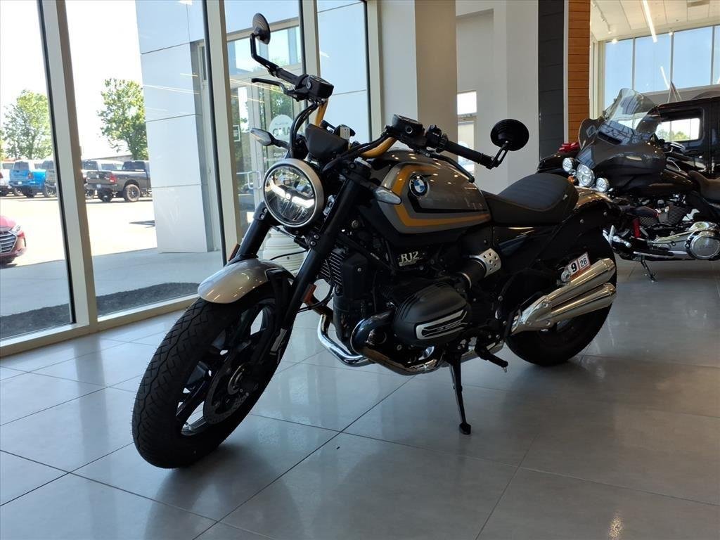 Used 2024 BLACK BMW Option 719 image 7