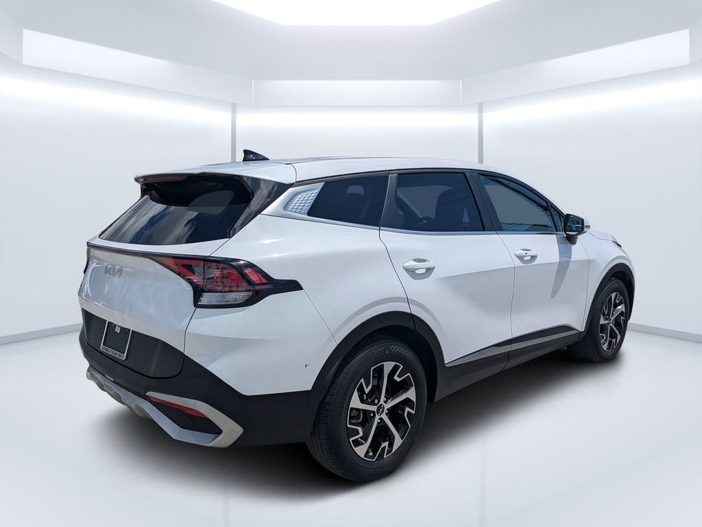 Used 2024 White Kia EX image 3