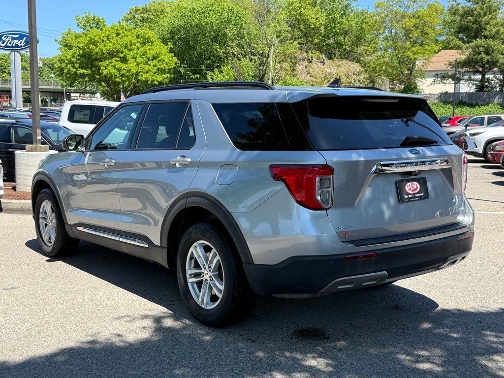 Used 2022 Silver Ford XLT image 8