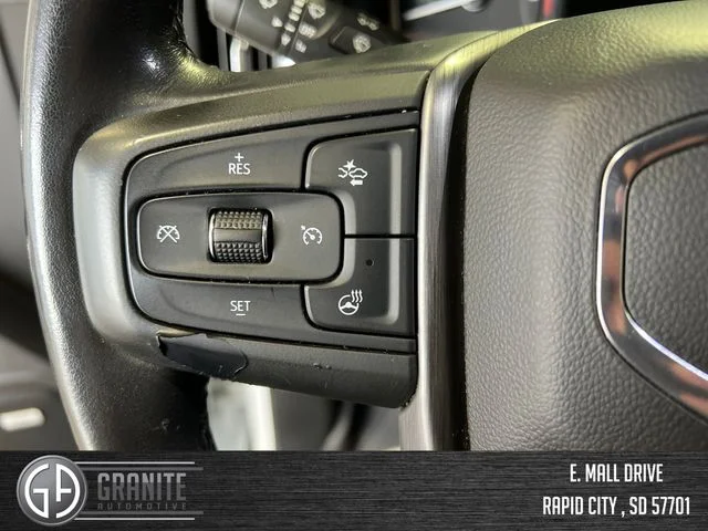 Used 2020 White GMC Denali image 33