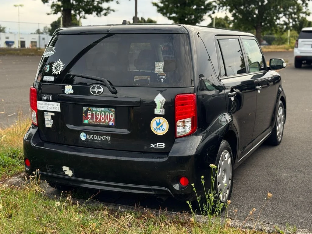 Used 2015 Black Scion Base image 2