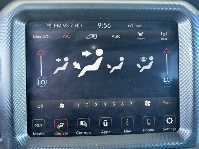 Used 2018 Black Jeep Unlimited Sahara image 20