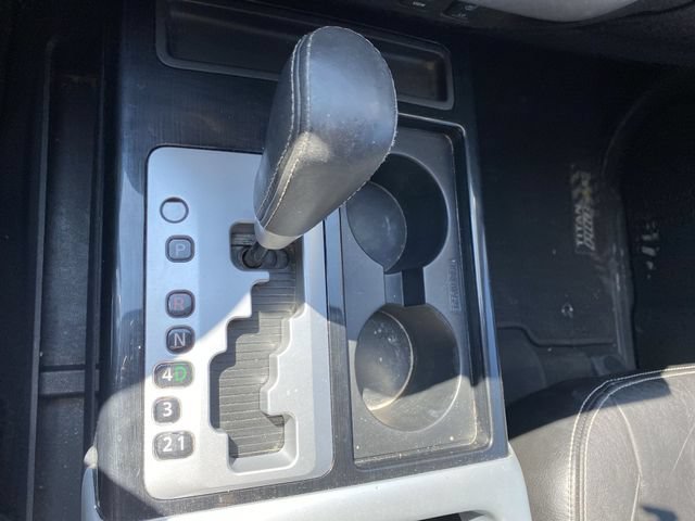Used 2014 White Nissan PRO-4X image 19