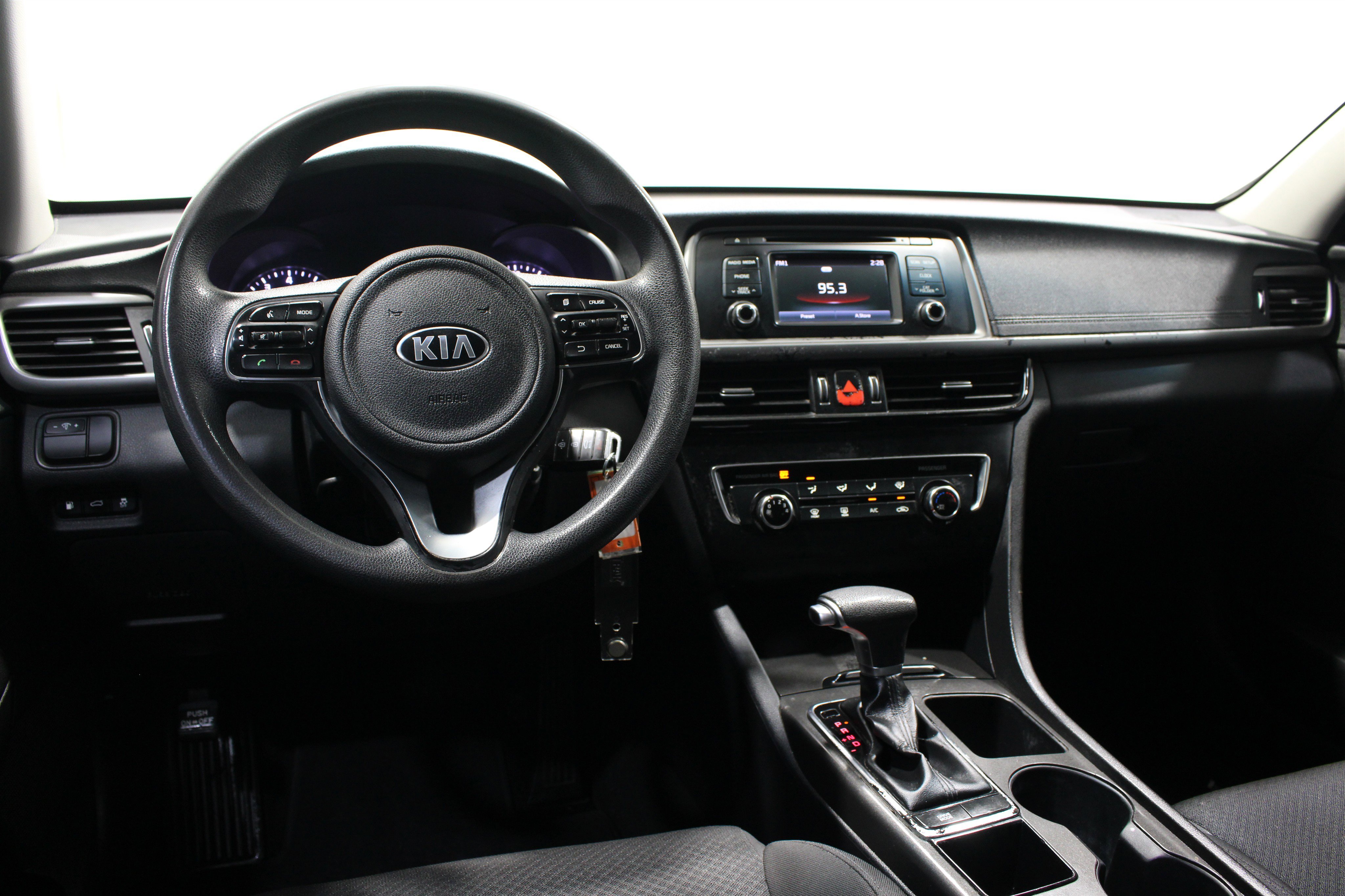 KNAGT4L33G5075191