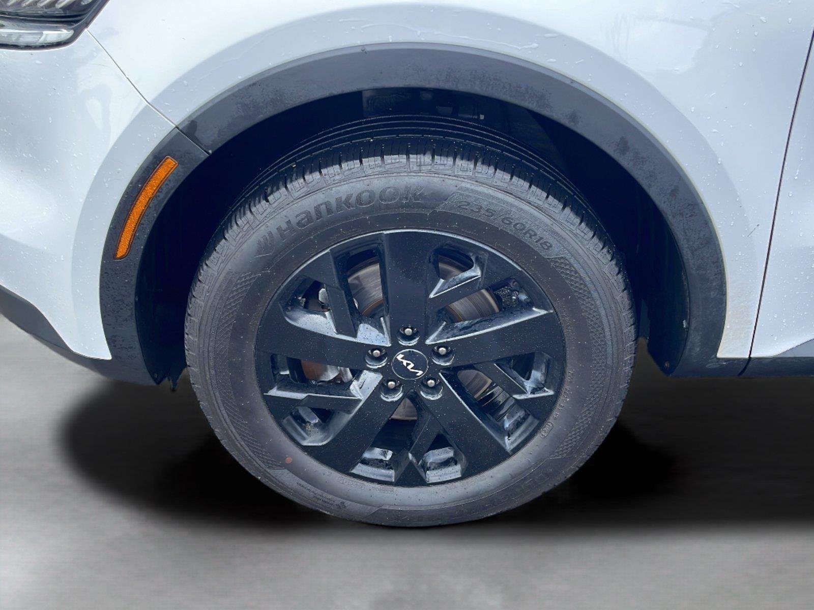 Used 2022 Glacial White Pearl Kia X-Line S image 15